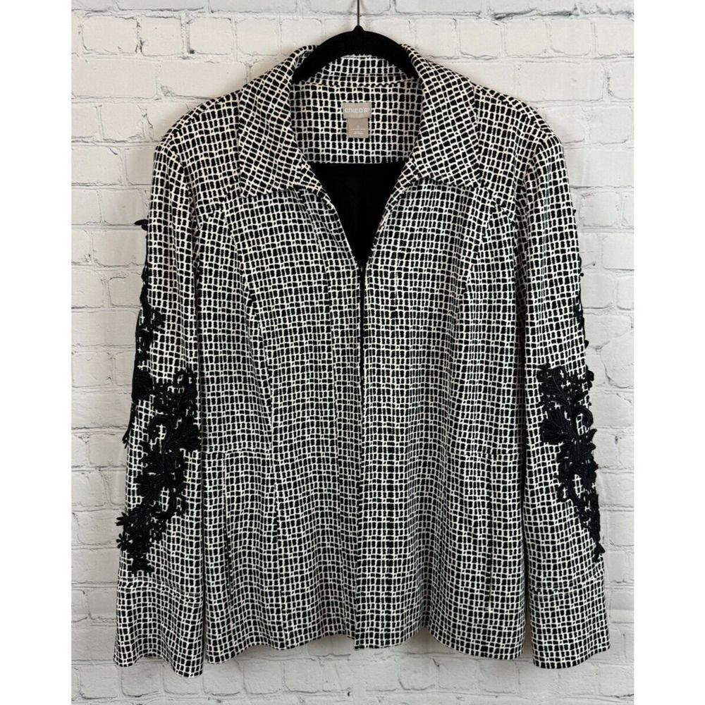 CHICO'S black white check embroidered rayon blend jacket blazer size 2 12/14